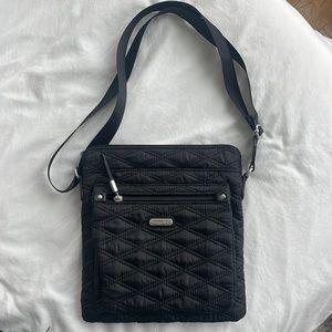Baggalini cross body